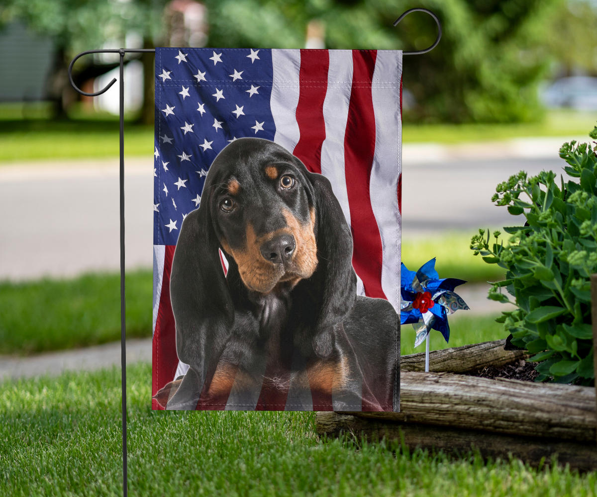Coonhound Dog Design Garden & House Flags - JillnJacks Exclusive